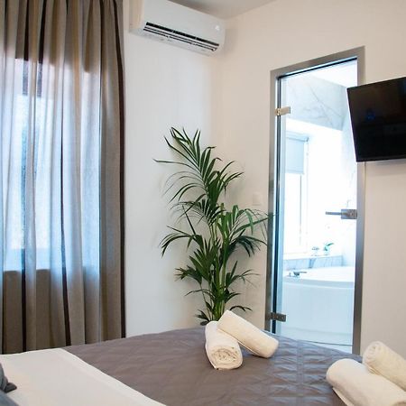 Camara Suite Poros Town Luaran gambar